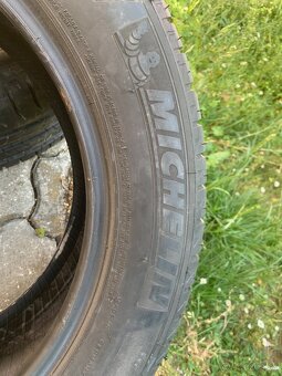 Predám 2 ks letné pneumatiky Michelin 205/55 R16 - 4