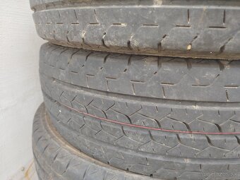 215/70r15 C letné - 4