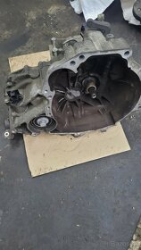 Prevodovka1,5 nissan almera N16 - 4