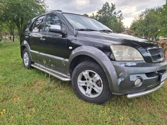 Kia Sorento - 4