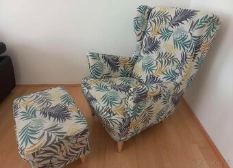 IKEA Strandmon ušiak s podnožkou - 4