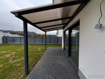 Na predaj moderný rodinný dom s výhľadom na mesto - 4