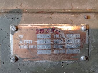 Predám starú centrálu. - 4