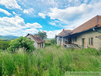 Dom na výnimočnom pozemku o rozlohe 15975m2 s prekrásnym v - 4