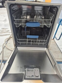 Predám umývačku riadu Bosh - 4