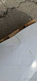 Predná kapota na Volvo xc90 - 4