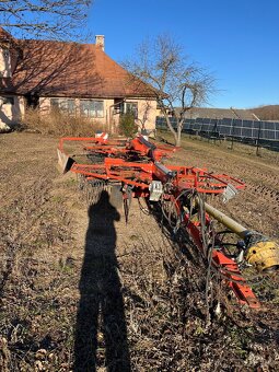 Zhrňovač KUHN GA 6632 - 4