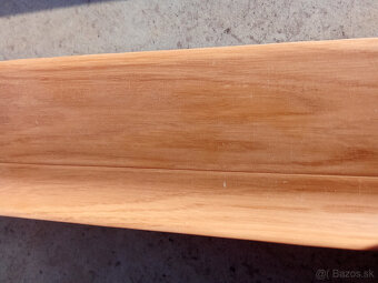 Predám soklové lišty plastové - 4