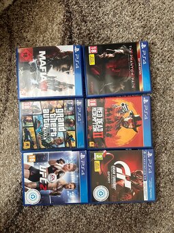 Sony Playstation 4 - 4