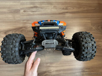 Traxxas Maxx - 4