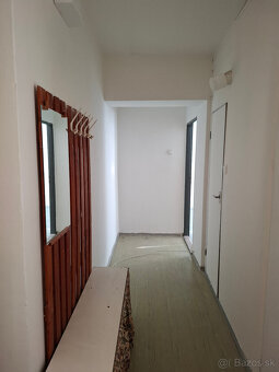 Prenájom 1 izbový byt Brezová pod Bradlom.(okr.Myjava) - 4