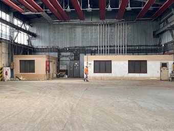 Skladovacia a výrobná hala 764 m2 pri diaľničnom privádzači - 4