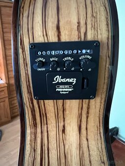 Ibanez - 4