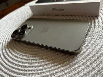 Iphone 16 pro Titanium 128 GB - 4