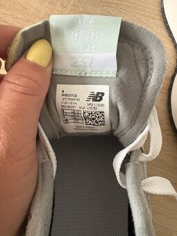 NEW BALANCE - 4