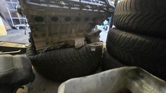 Motor na diely BMW M54B30 - 4