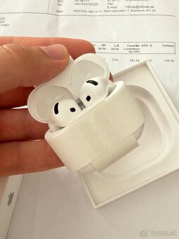 Apple AirPods 4 2r záruka iStores - 4