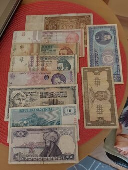 Staré bankovky. - 4