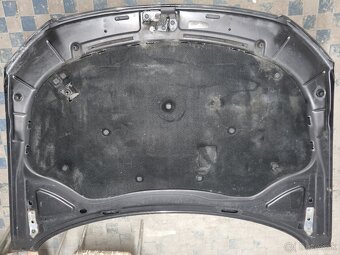 Predná kapota bez hrdze passat B6 3C farba LC8Z - 4