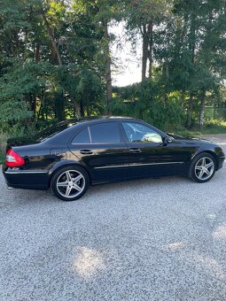 Mercedes Benz E320 CDI 4 MATIC - 4