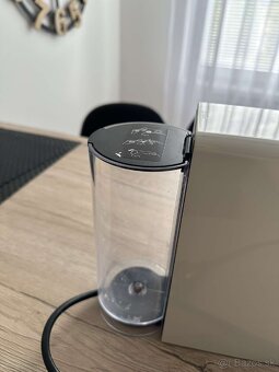 Kávovar Nespresso - 4
