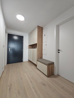 NA PRENÁJOM 2 IZBOVÝ BYT S PARKOVANÍM BRATISLAVA CENTRUM - 4