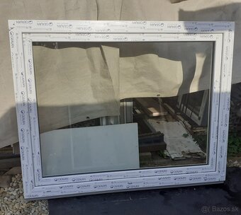 Predám sklopne biele okno 150x50 trojsklo a 147x94 dvojsklo - 4
