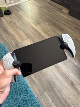 Playstation portál - 4