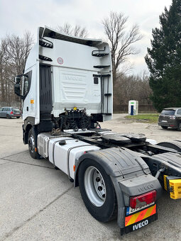 Stralis - 4