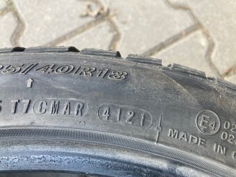 Zimne nexen 225/40 R18 - 4