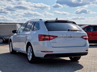 Škoda Superb Combi 2.0 TDI SCR Style 4x4 DSG - 4