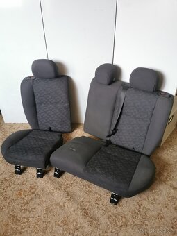 Ford Focus Hatchback - diely - 4