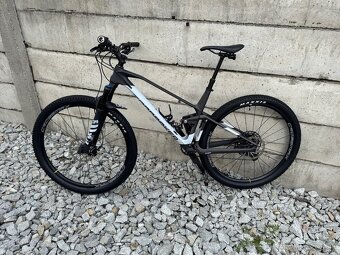 Celoodpružený bicykel Mondraker F podium Carbon veľ "L" - 4