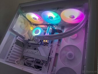Ryzen 7 9800X3D, 32GB DDR5, 1TB SSD, 850W bez GPU - 4
