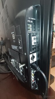 Panasonic TX - P46G20E - 4