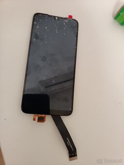 Displej  Redmi 7 a Xiaomi Redmi Y3. - 4