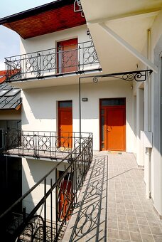 Na prenájom 2-izbový byt s mezonetom centrum Banská Bystrica - 4