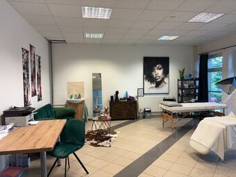 PRIESTOR 35 m2 na obchod, služby, Sereď centrum - 4