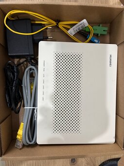 Huawei HG8546M GPON ONU ONT - optický router - 4