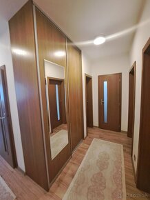 Moderný 3 - izbový byt v širšom centre mesta Prešov - 4