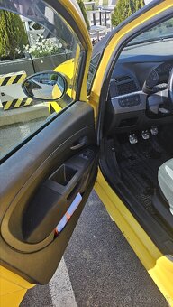 Fiat Punto - 4