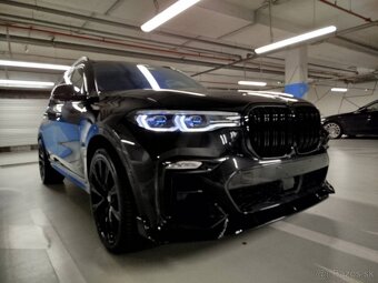 BMW X7 xDrive M50i A/T - 4