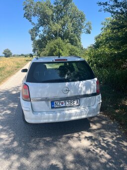 Opel Astra - 4
