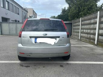 Predám Ford fiesta 1.4 dci - 4