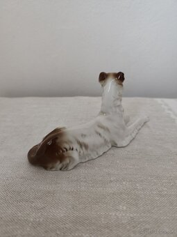 Sitzendorf chrt pes porcelánová soška - 4