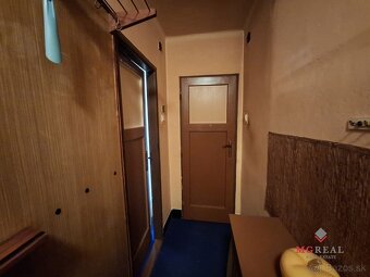 1 izbový priestranný byt v centre mesta Nitra - 4