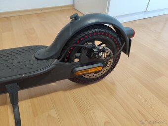 Xiaomi mi scooter pro 2 - 4