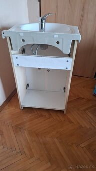 Umyvadlo so skrinkou - 4