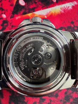 Seiko SNZF45 Baby Monster - 4