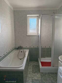 Trojizbový RD s garážou v obci Veľké Blahovo na predaj - 4